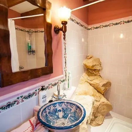 Lucero Campello Apartment *